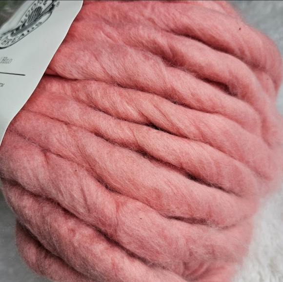 NIB Loops and Threads Free Spirit Yarn | Dusty Rose - Picture 3 of 3